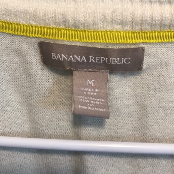 Banana Republic White Cardigan - Picture 3 of 4